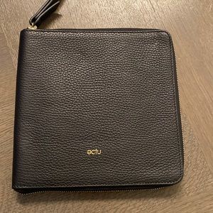 Ectu Travel organizer